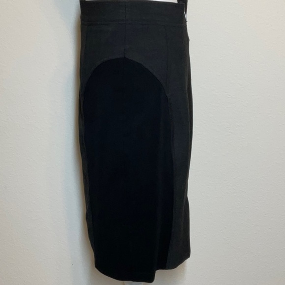 Burberry Pencil Skirt Size 10 - Picture 2 of 12